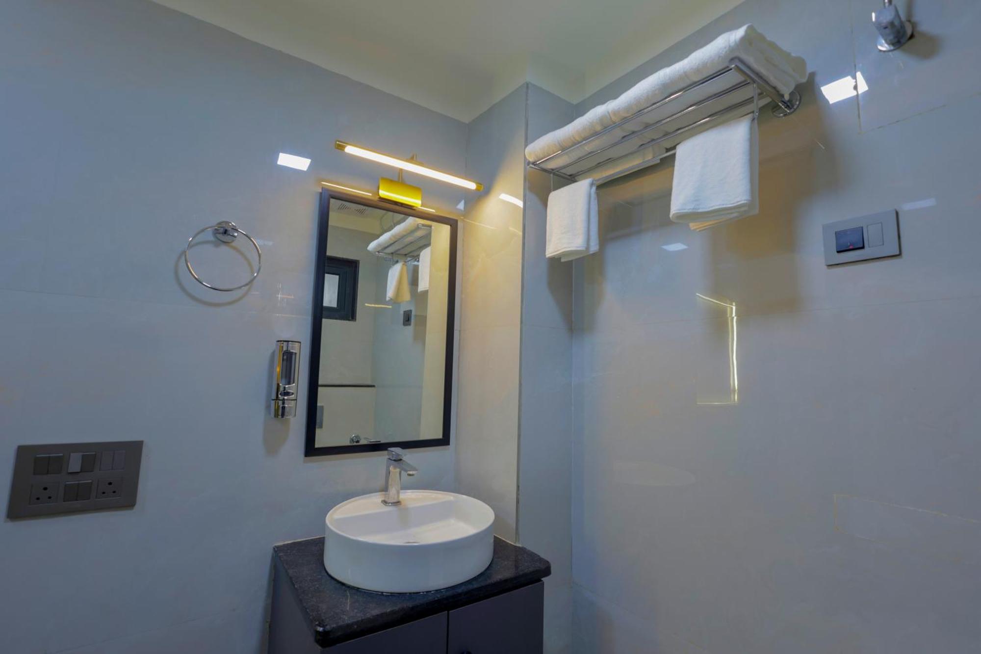 Narayana Homes マトゥラー エクステリア 写真